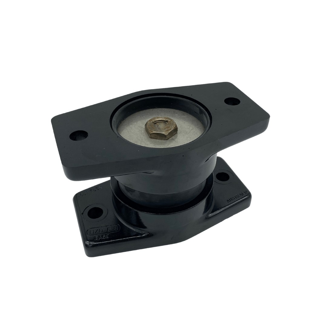 Hull To Deck Mount